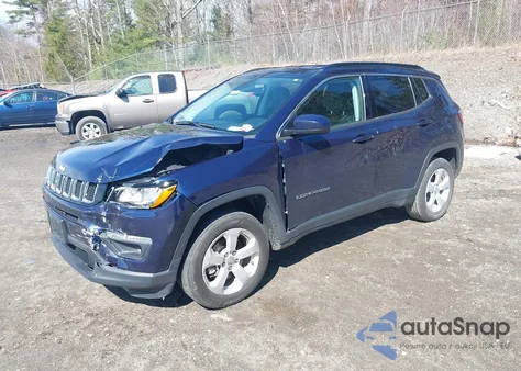 2020 Jeep Compass Latitude 4X4 z USA, uszkodzony, nr VIN 3C4NJDBB0LT117321